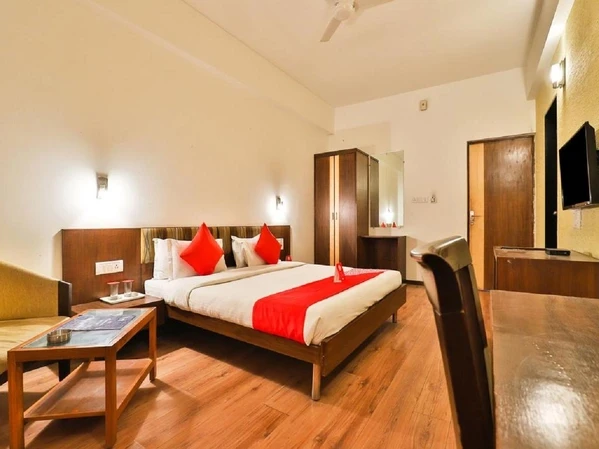 Couple Friendly Hotels in Gandhinagar