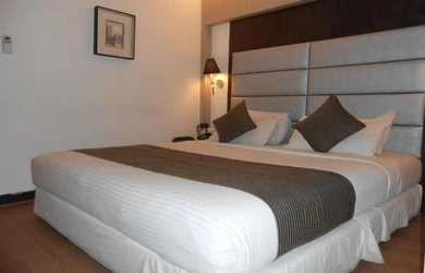 Couple Friendly Hotels in Kolkata